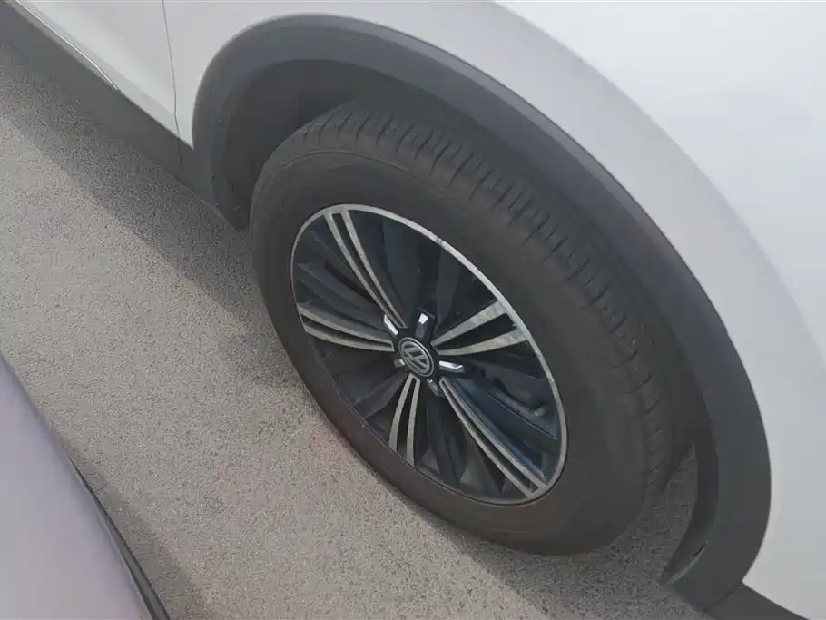 Volkswagen Tiguan L 2019 330TSI Auto 2WD Panorama Comfort Edition China V фото 6