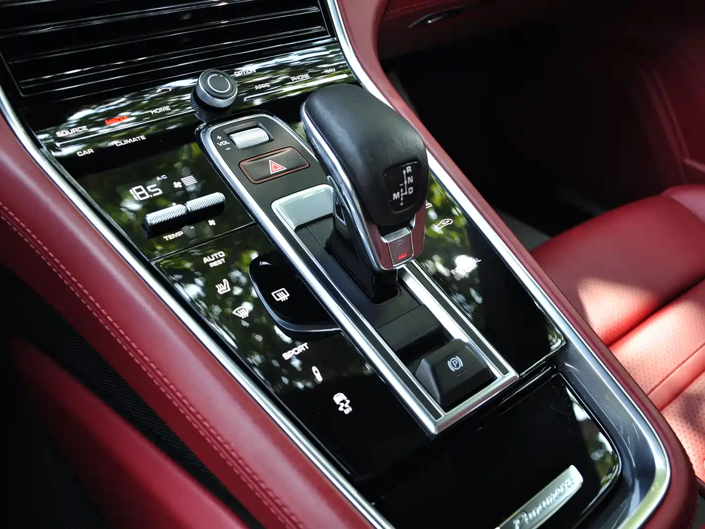 Porsche Panamera 2019 Panamera 2.9T фото 12