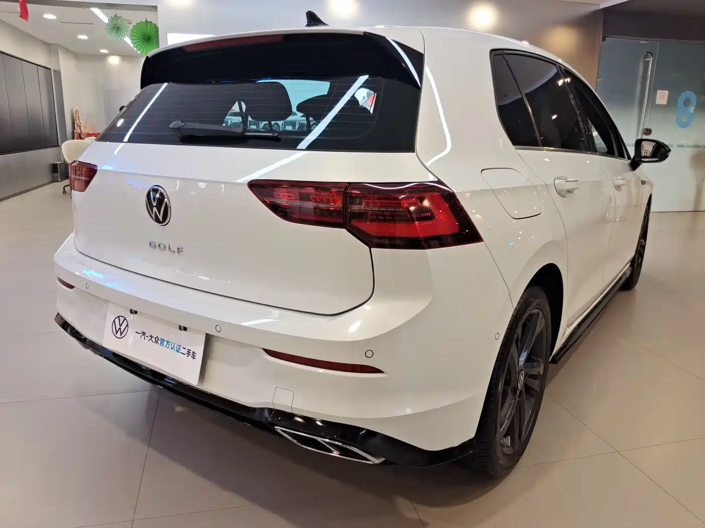 Volkswagen Golf 2023 280TSI DSG R-Line Lite фото 5
