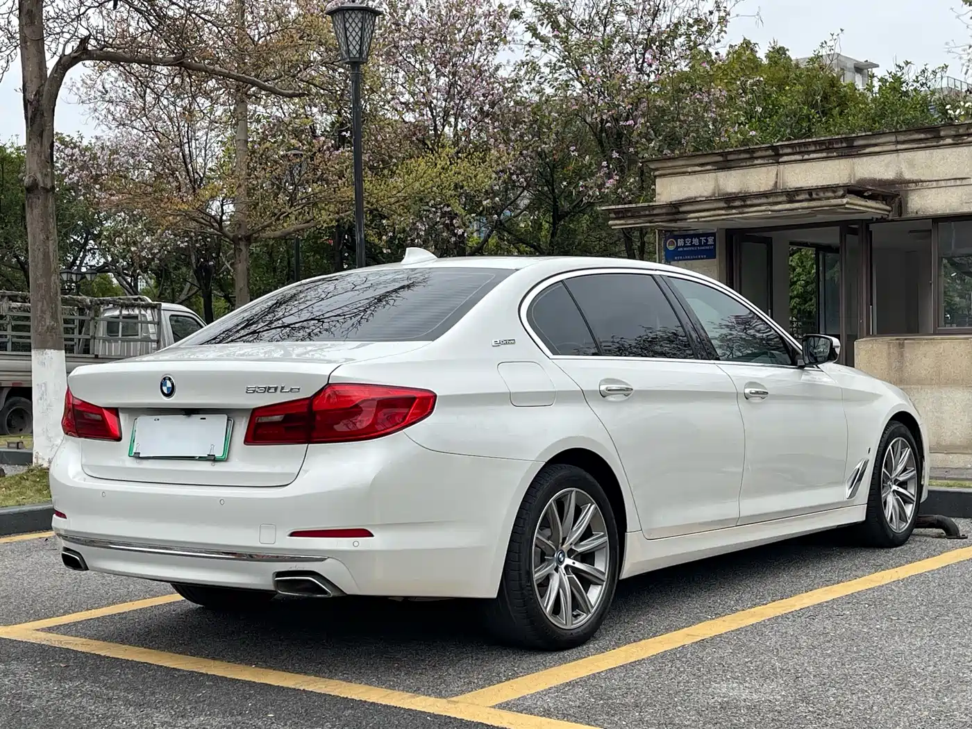 BMW 5 SERIES NEW ENERGY