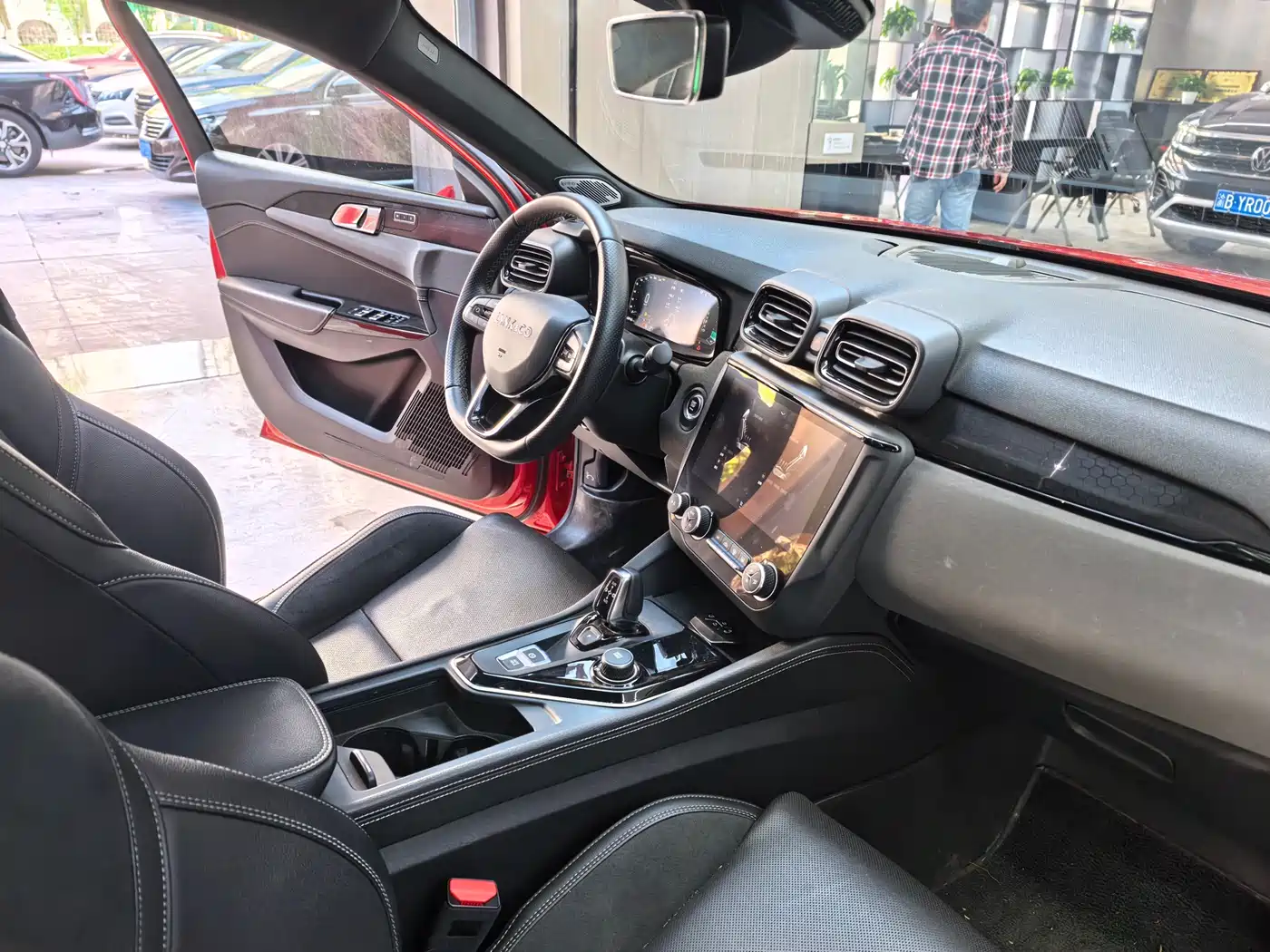 Lynk & Co 03 2021 2.0TD Auto Jin Champion Edition фото 12