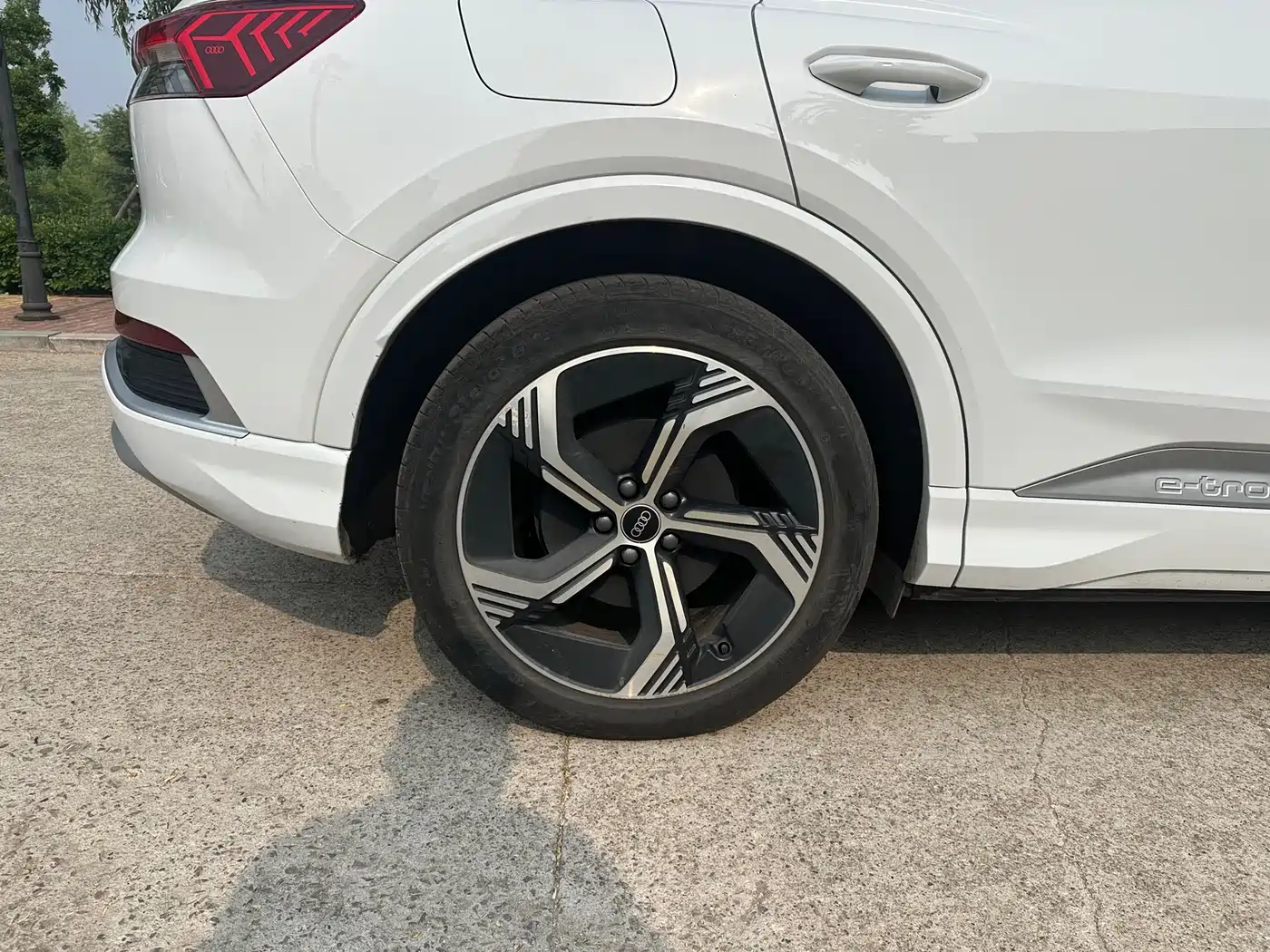 Audi Q4 e-tron 2024 40 e-tron Creation Edition фото 9