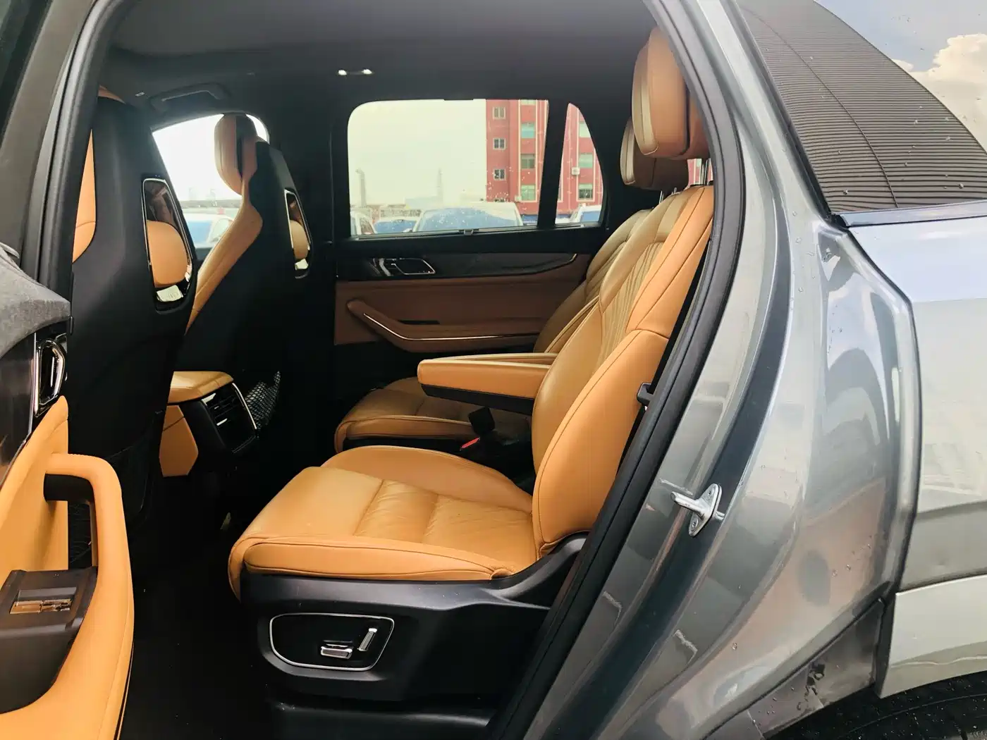 Lynk & Co 09 2023 2021 2.0T Halo 6-Seater