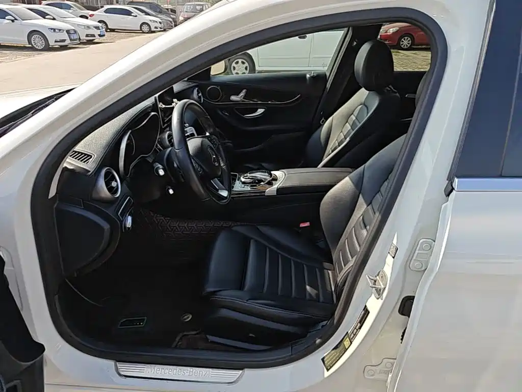 Mercedes-Benz C-Class 2016 2015 Facelift C 180 L
