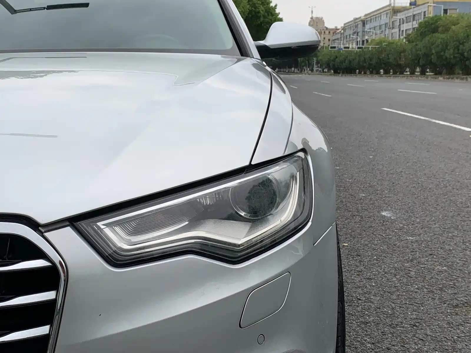 Фото 11 - Audi A6L