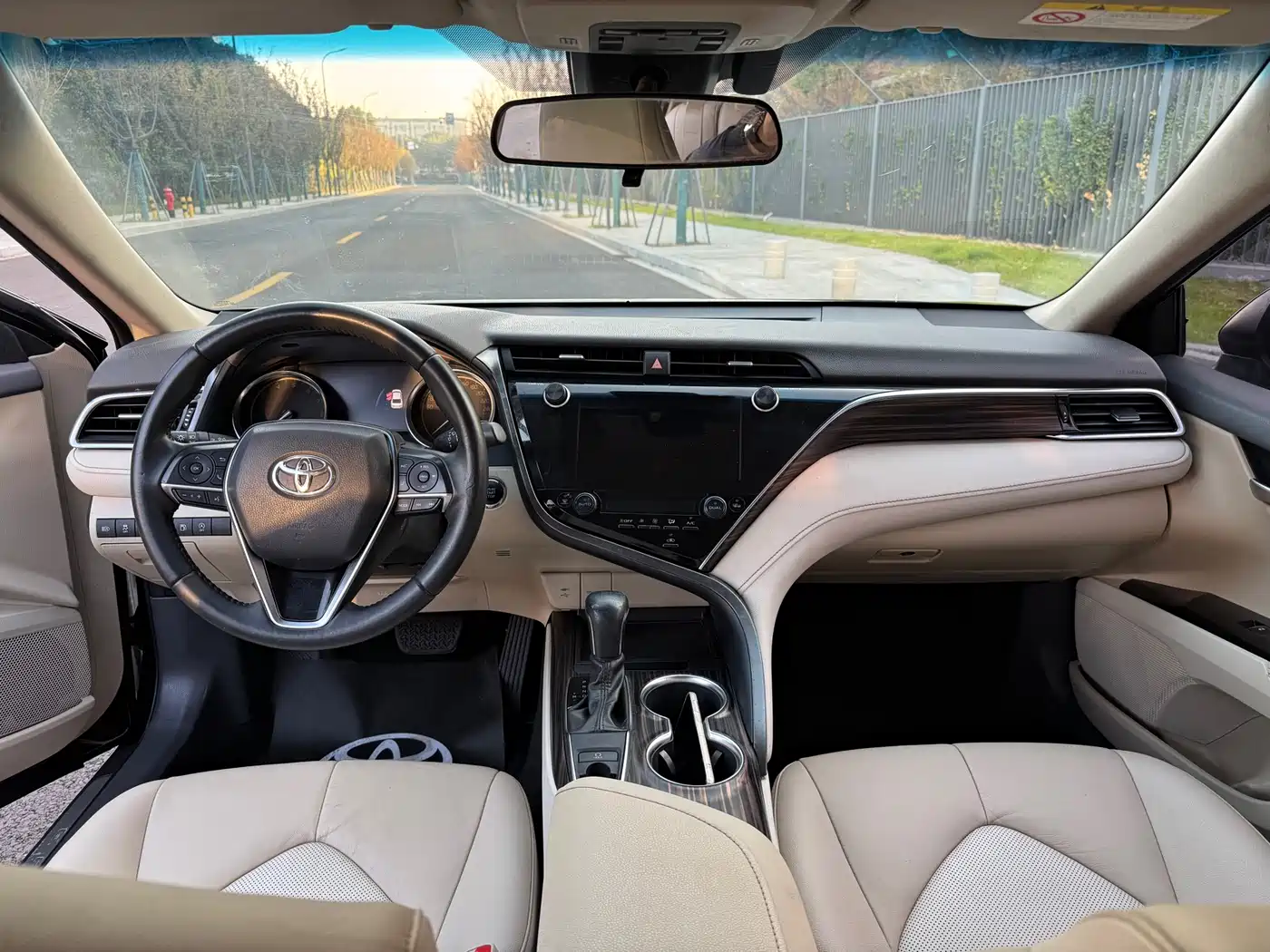 Toyota Camry 2019 Facelift 2.0G Luxury Edition фото 9