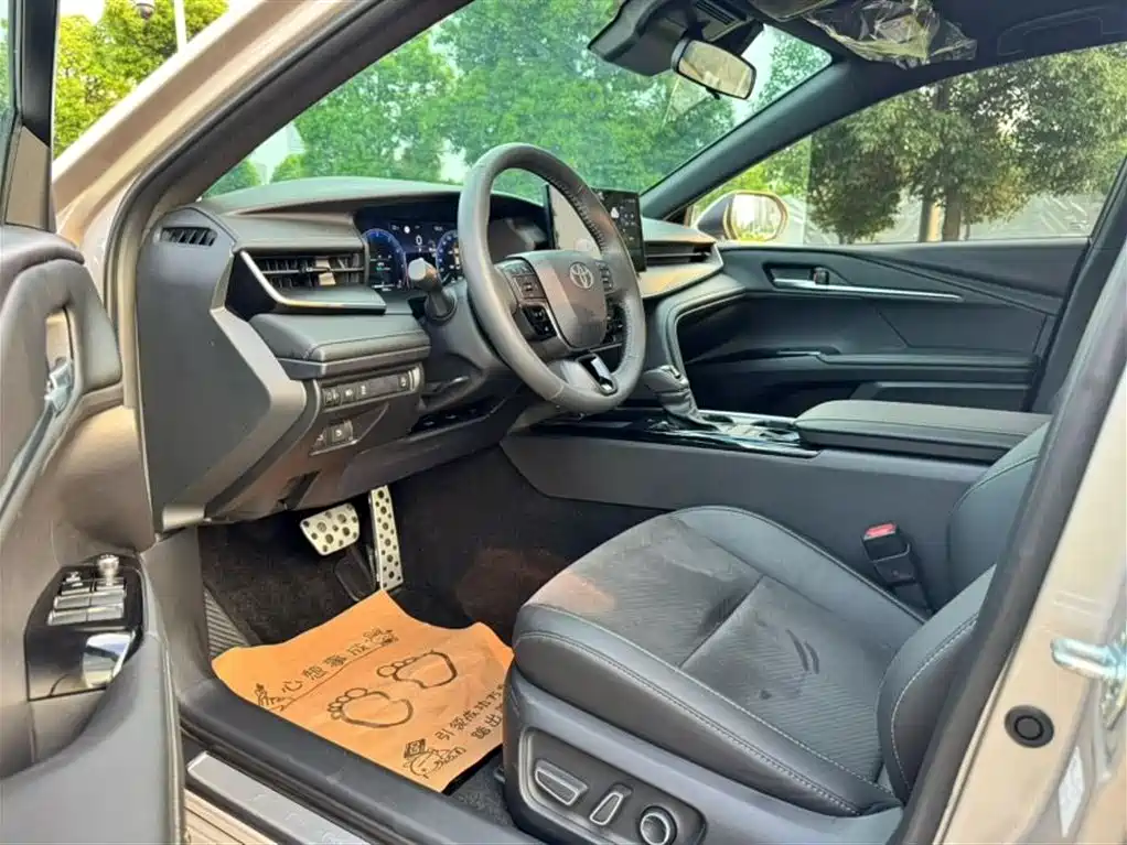 Toyota Camry 2024 2.0S Sport Edition фото 6
