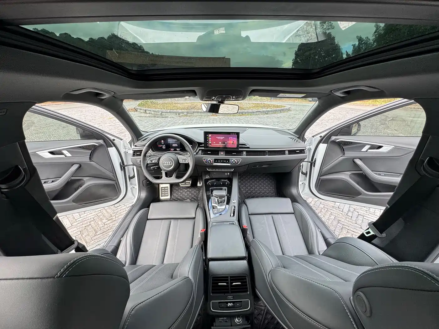 Audi A4L 2024 40 TFSI Luxury Dynamic фото 9