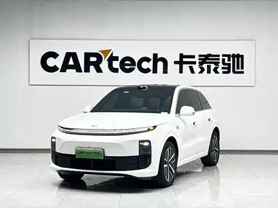 Li Auto L6