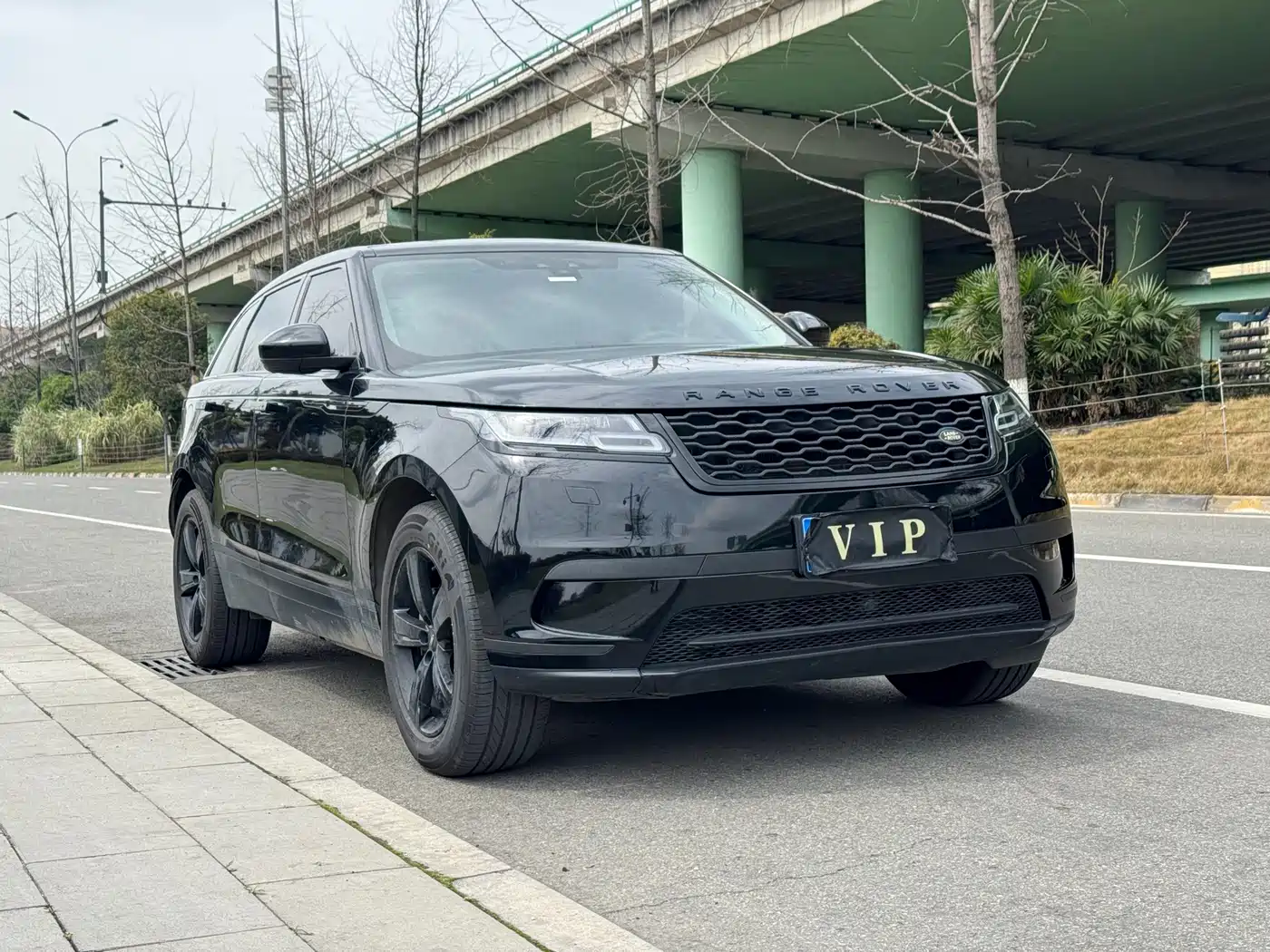 Land Rover Range Rover Velar 2018 P380 R-DYNAMIC SE фото 2