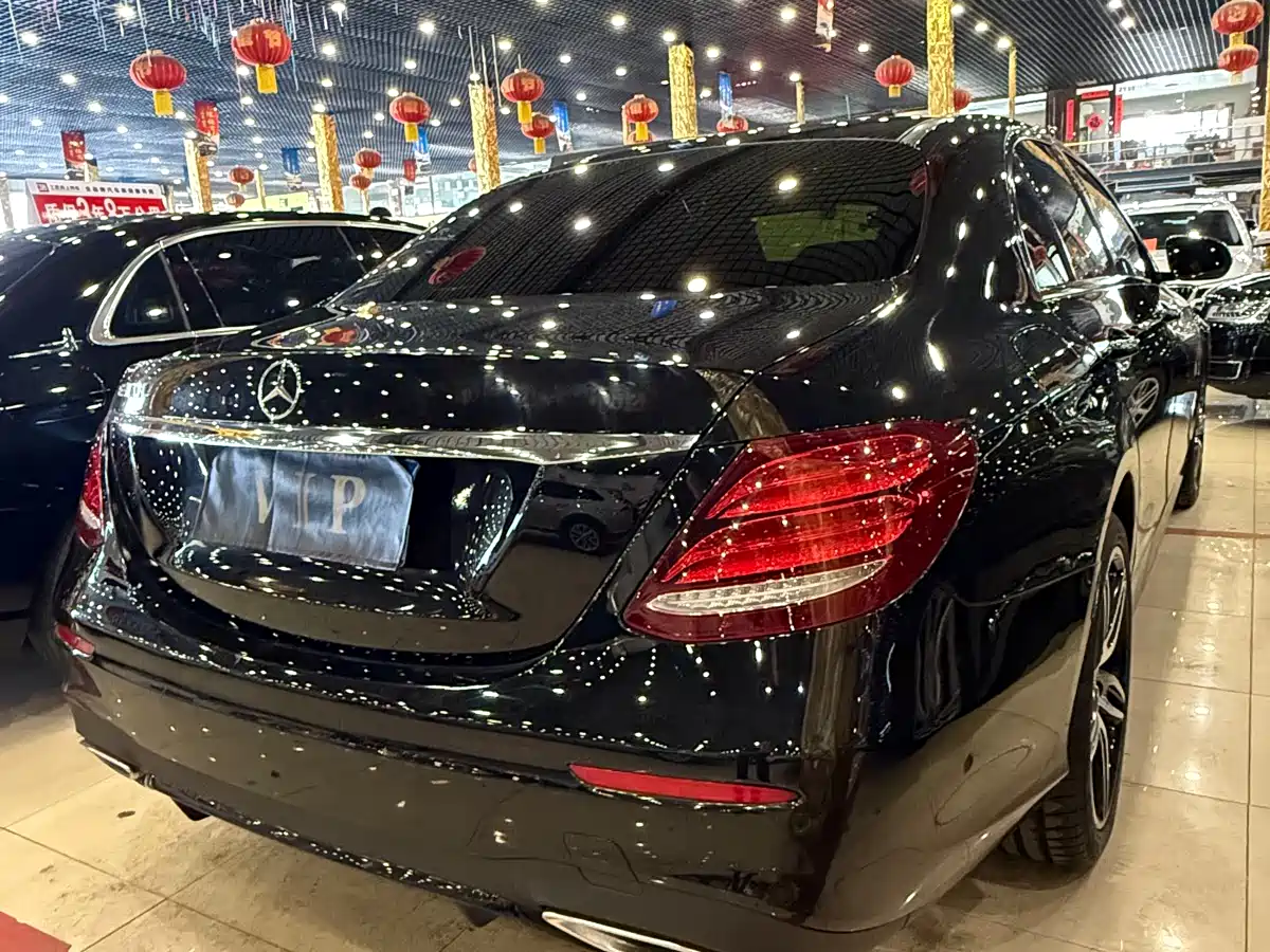 Mercedes-Benz E-Class 2017 E 200 Sport 4MATIC фото 20