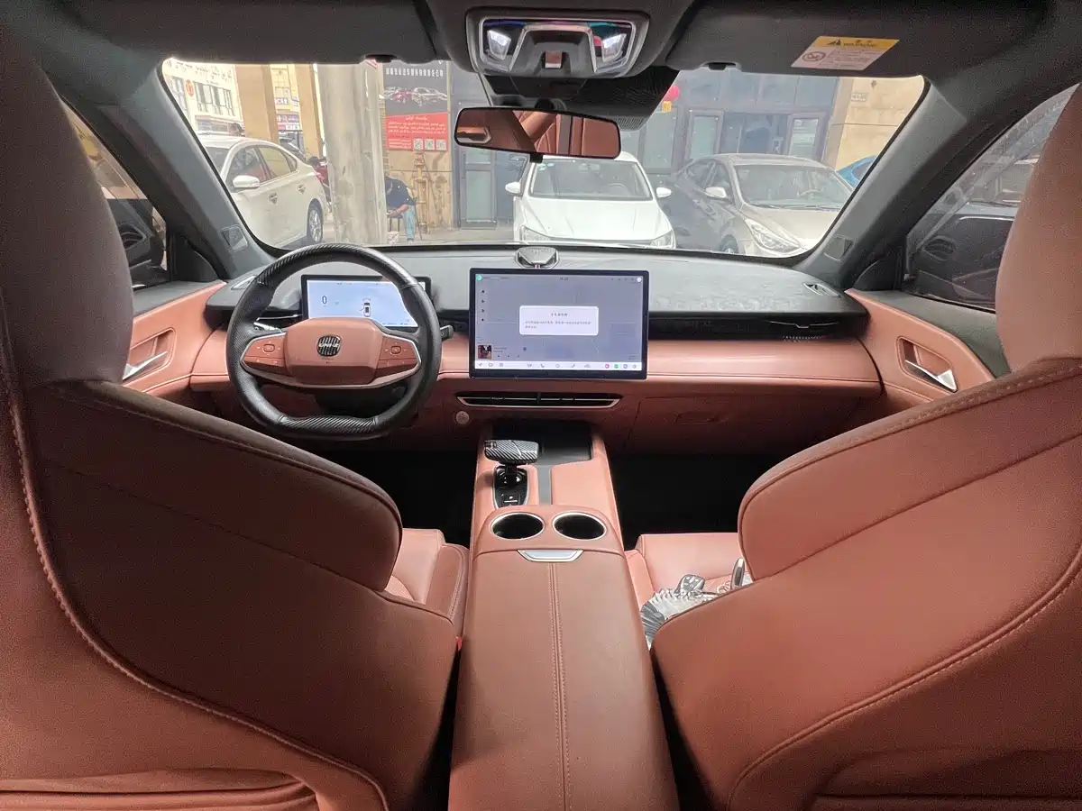 Changan UNI-Z New Energy 2024 2024 Blue Whale Smart Electric iDD 125km Excellence Model