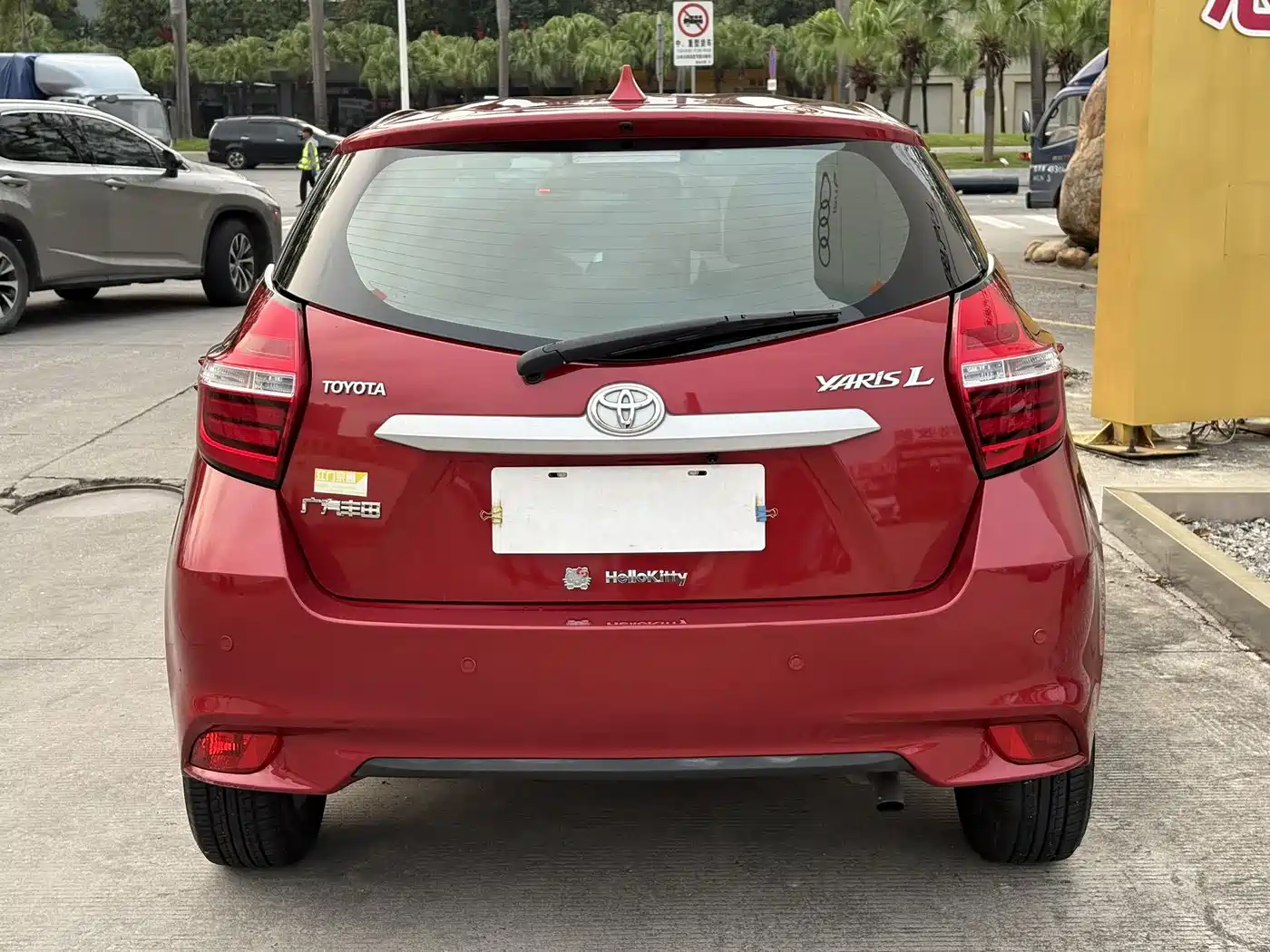 Toyota YARiS L Zhi Xuan 2019 1.5E CVT MeiDong Edition China VI фото 10