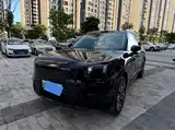 Photo 1 - Lynk & Co 900