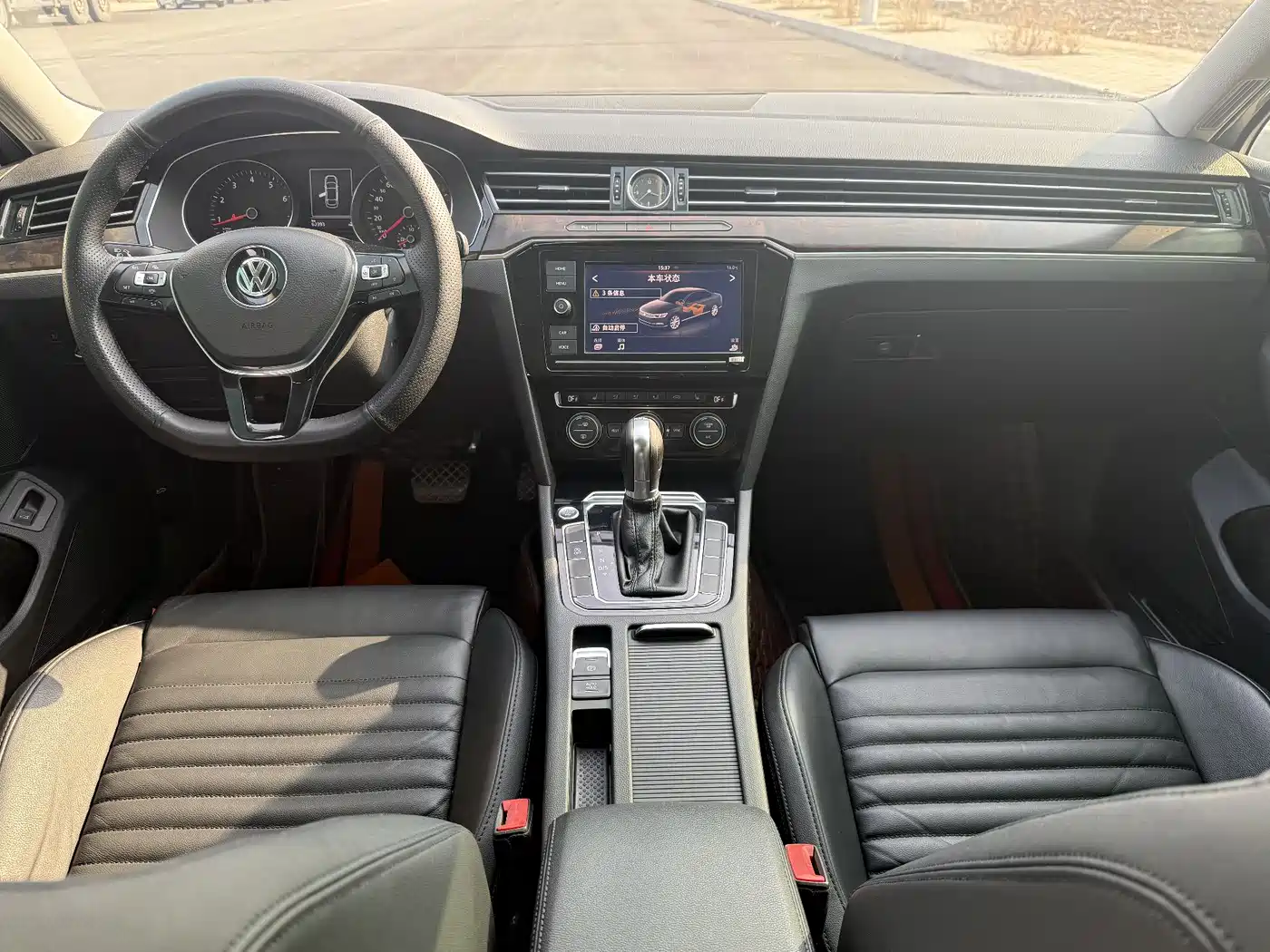 Volkswagen Magotan 2019 330TSI DSG Luxury Class China VI фото 6