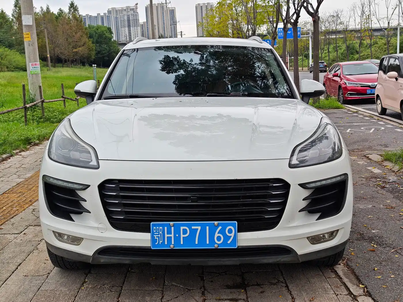 Zotye SR9 2017 2017 2.0T Automatic Ultimate Road Edition
