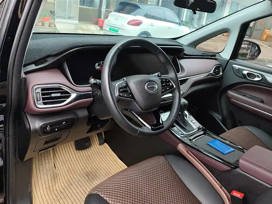 GAC Trumpchi Trumpchi M6 2023 PRO 270T DCT Luxury Edition фото 12