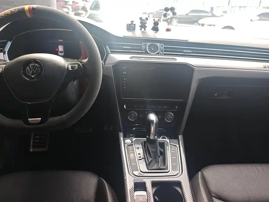 Volkswagen FAW-Volkswagen CC 2019 330TSI Charm Edition China VI фото 13
