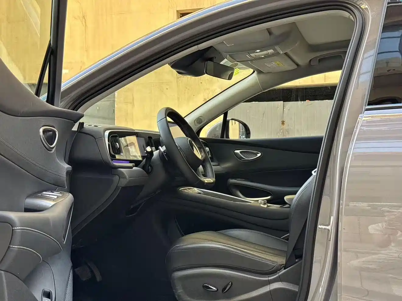 BYD Hai Shi 05 EV 2025 520KM Flagship Smart Navigation Edition фото 5