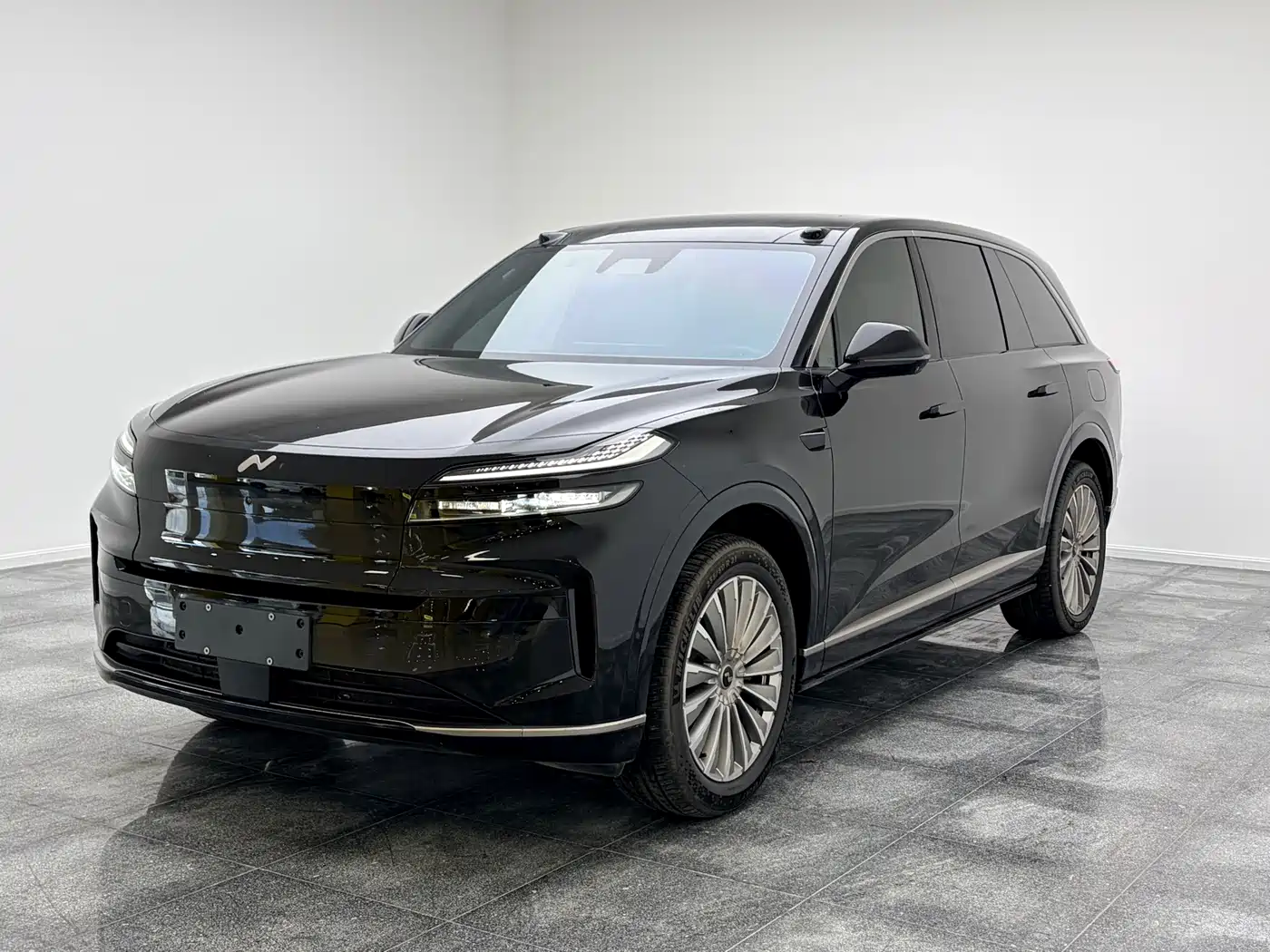 Ledao L90 2025 AWD Base Model