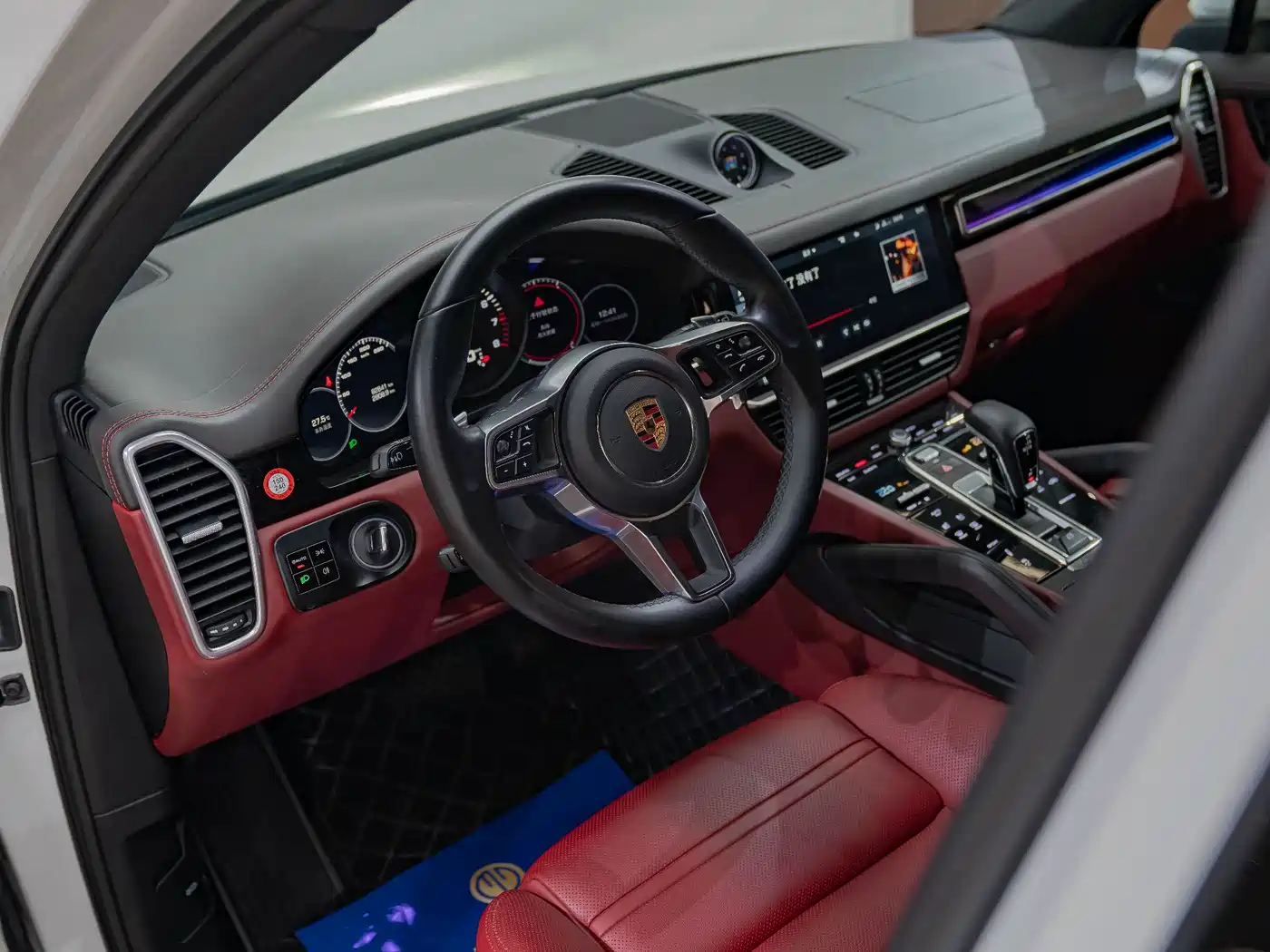 Porsche Cayenne 2019 Cayenne 3.0T фото 12