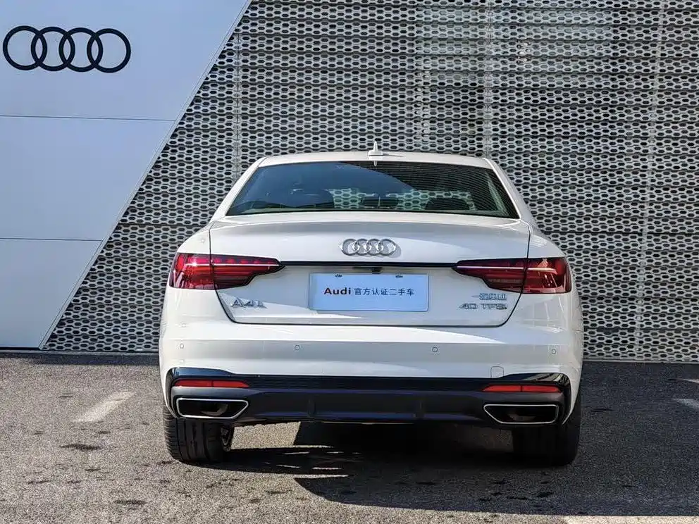 Audi A4L 2023 40 TFSI Luxury Sport фото 5