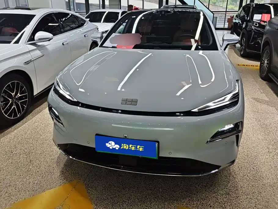 Geely Galaxy Galaxy Xingyao 8 2026 2025 130km EM-P Starship Edition