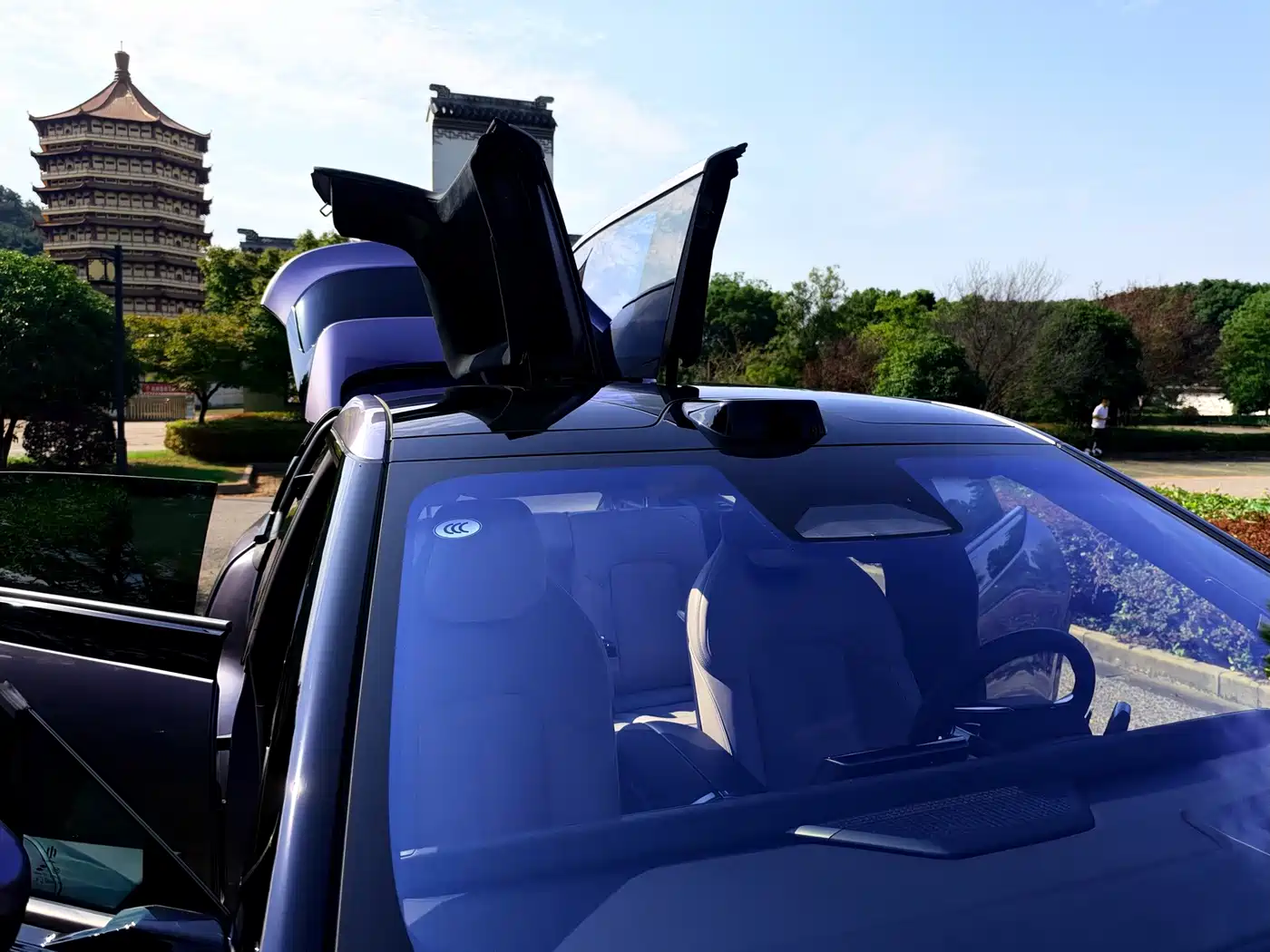 HiPhi Y 2023 2023 765km Flagship Edition