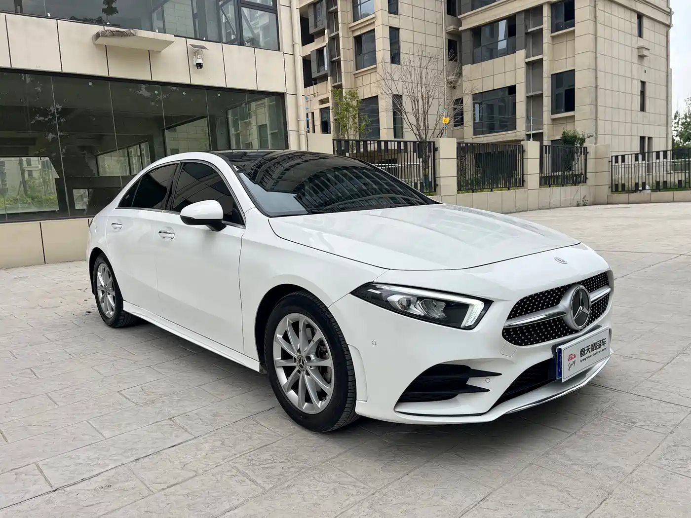 Mercedes-Benz A-Class 2020 Facelift A 200 L Sport Sedan Fashion фото 3
