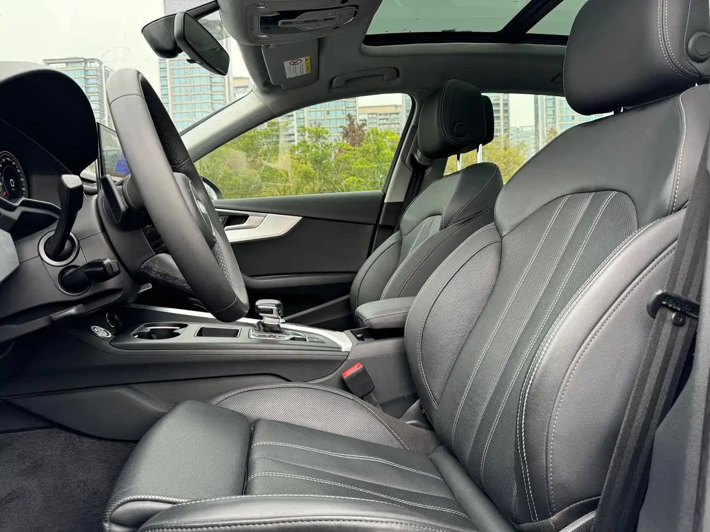 Audi A4L 2022 40 TFSI Fashion Dynamic фото 5