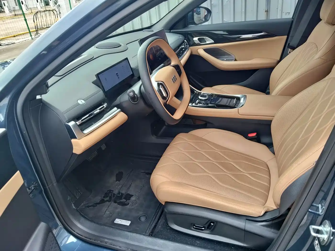 Geely Galaxy Galaxy A7 2025 EM-i фото 9