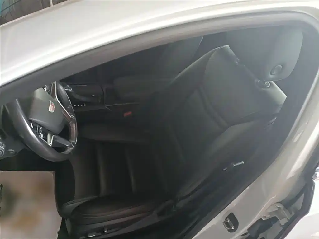 Cadillac XTS 2018 28T Technology фото 15