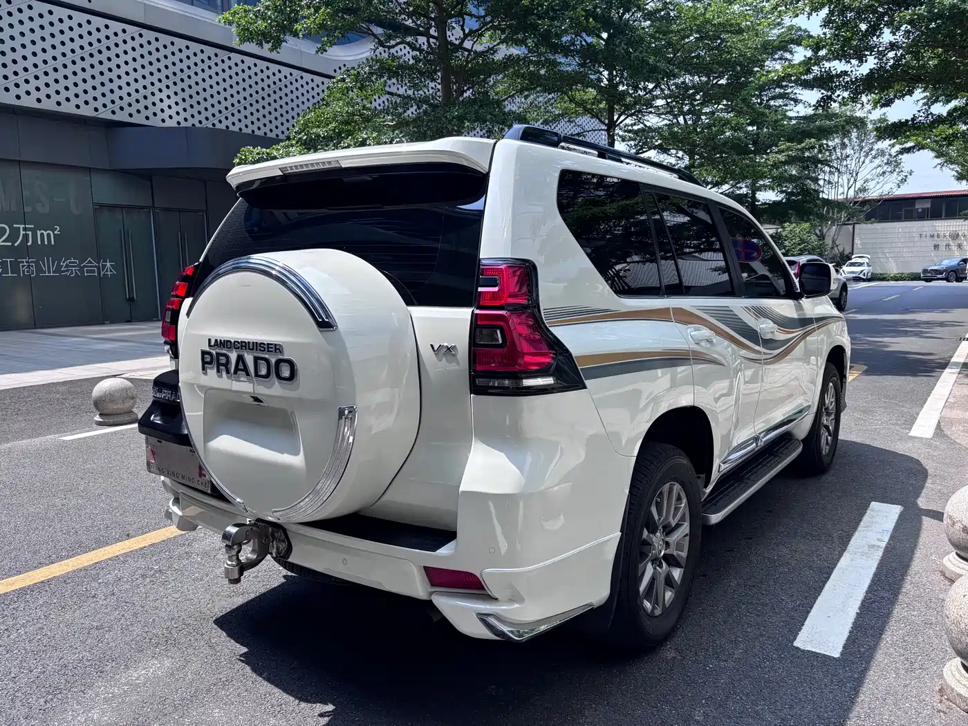 Toyota Prado 2018 3.5L Automatic VX NAVI Rear-mounted Spare Tire фото 6