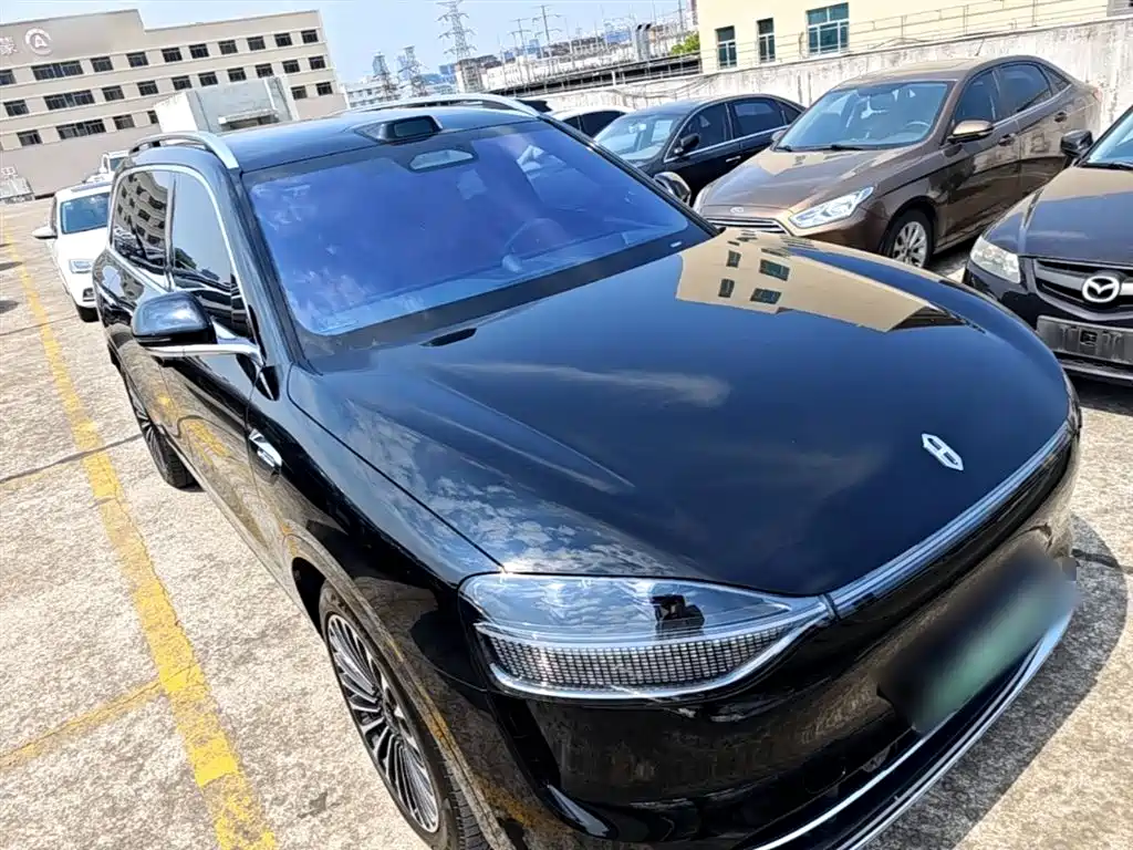 AITO Wenjie AITO M9 2025 Extended Range Ultra 52kWh 6-Seater фото 4