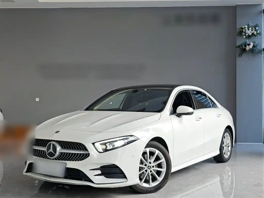 Mercedes-Benz A-Class 2022 A 200 L Sport Sedan Dynamic