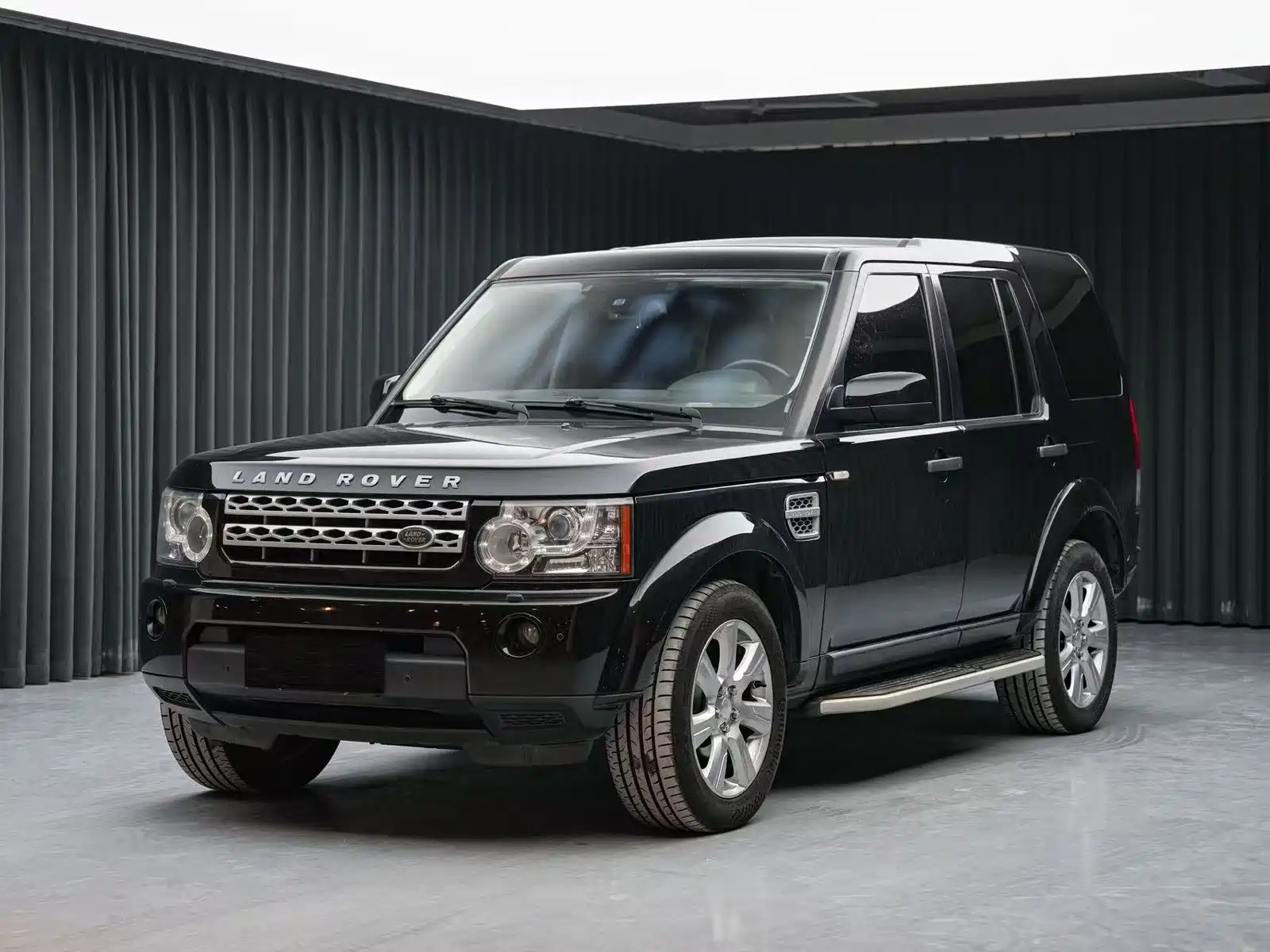 صورة 1 - Land Rover Discovery