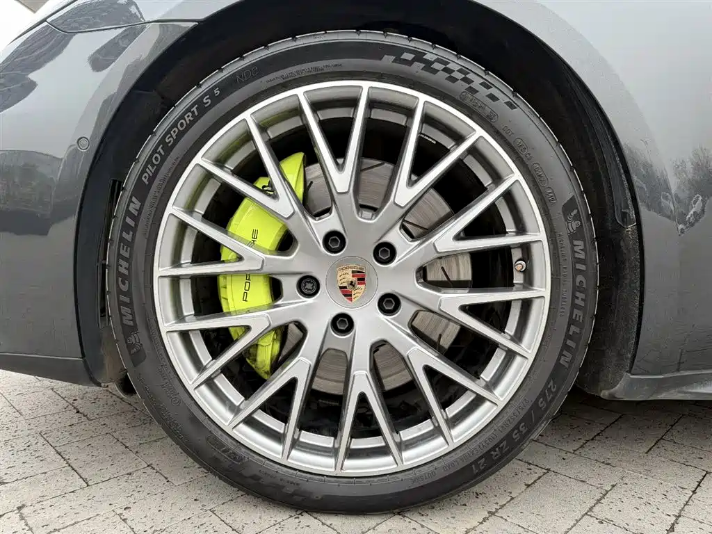 PORSCHE PANAMERA NEW ENERGY