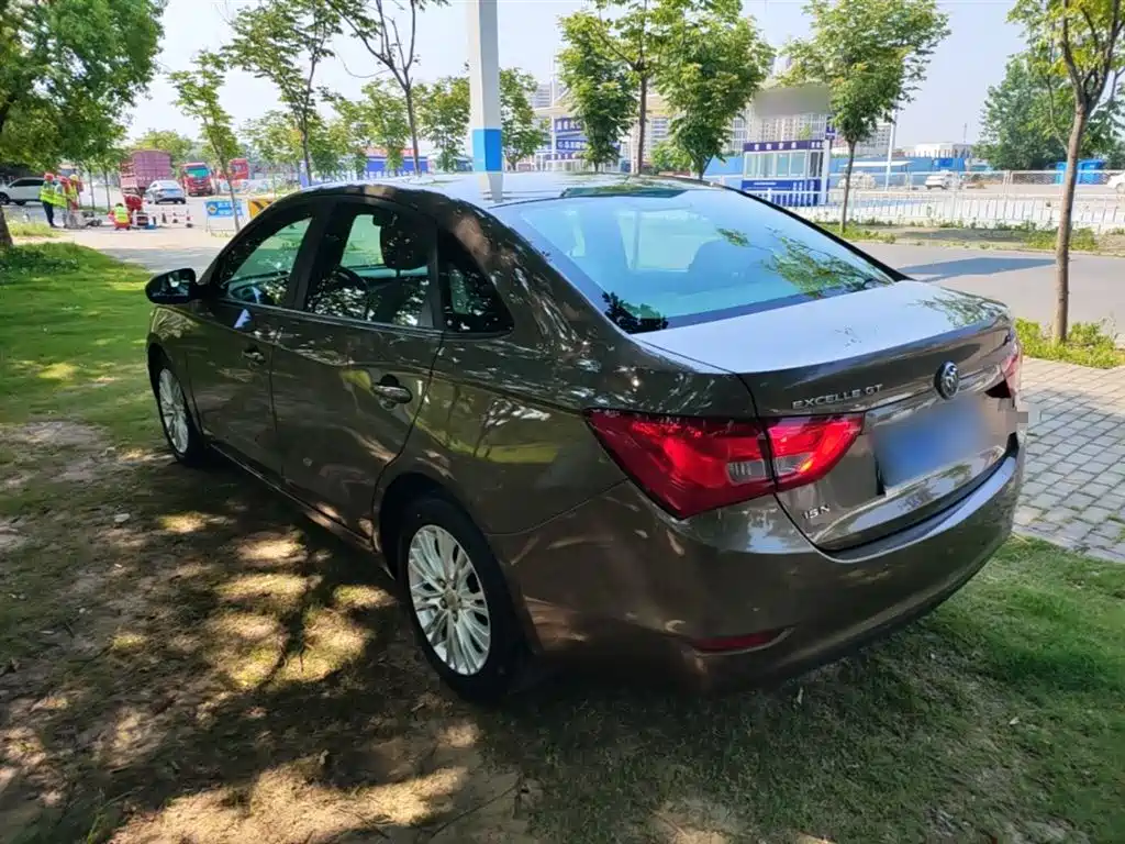Buick Excelle 2016 15N Manual Elite фото 5