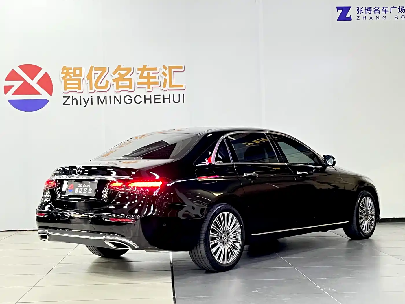 Mercedes-Benz E-Class 2021 E 300 L Luxury фото 12
