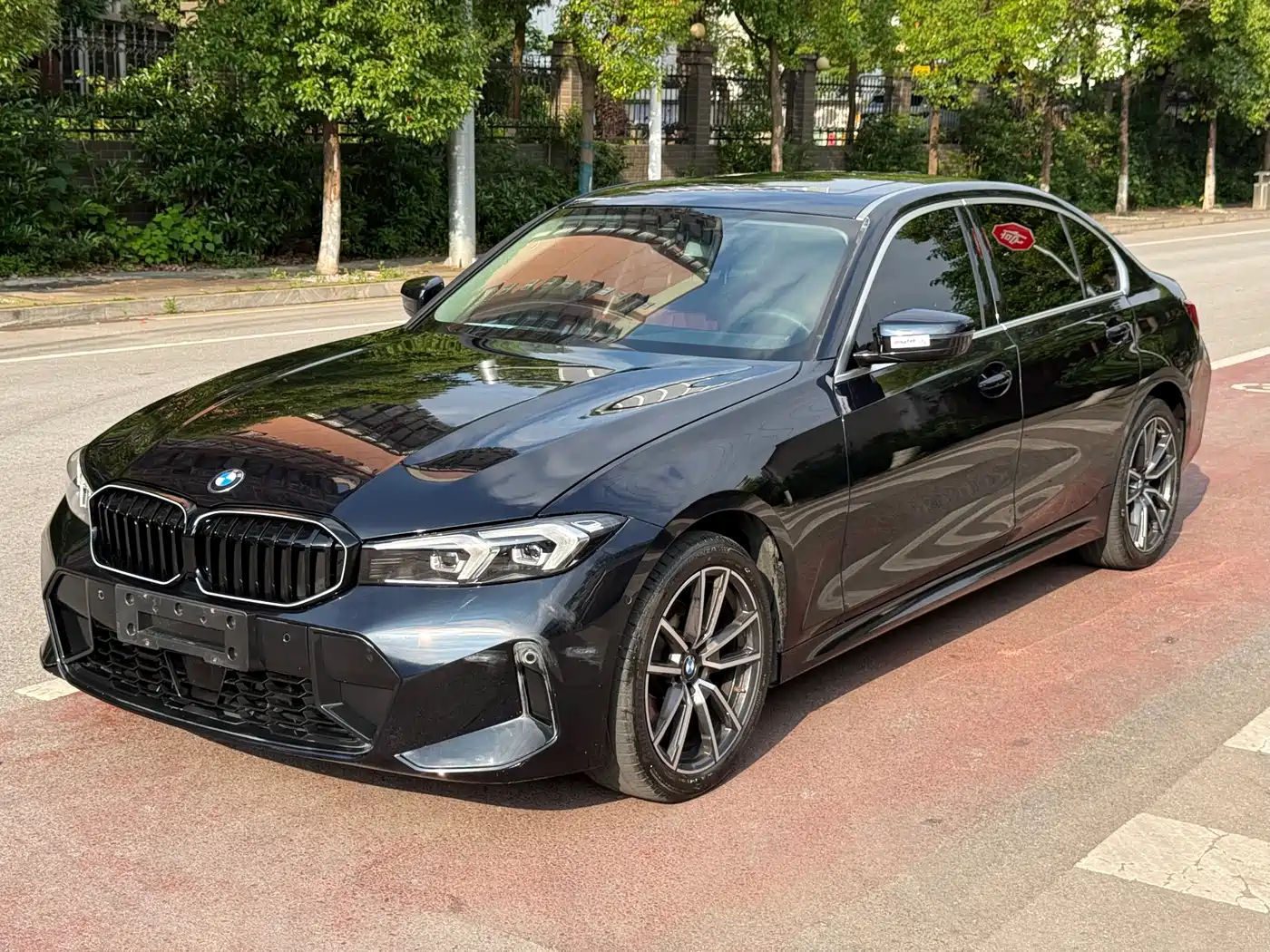 BMW 3-SERIES