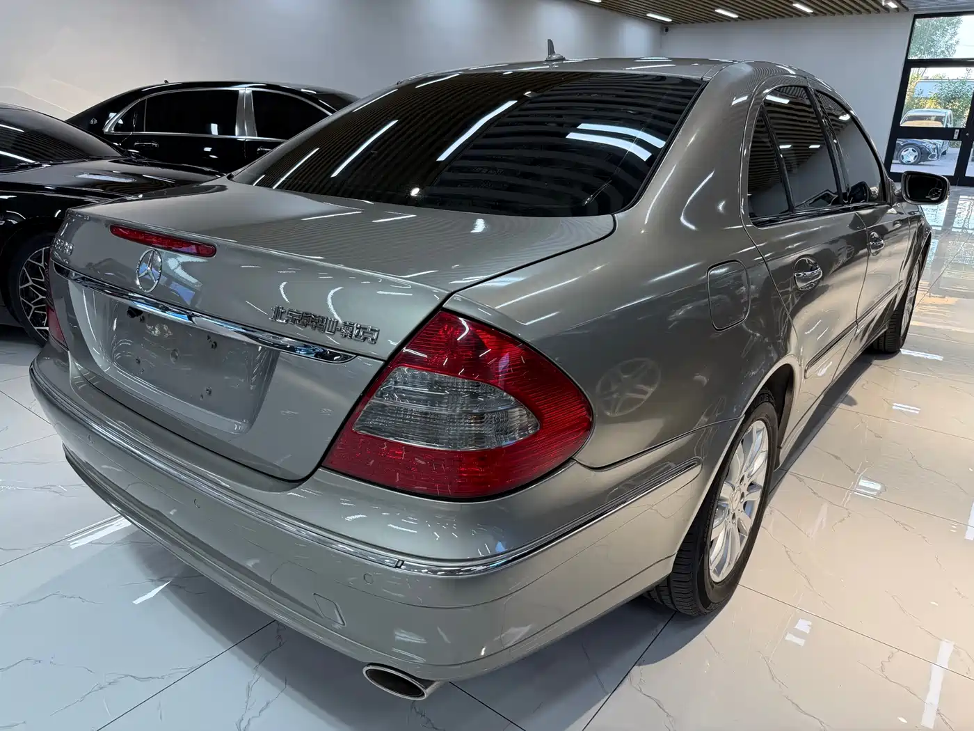 Mercedes-Benz E-Class 2008 E 230 Fashion фото 4