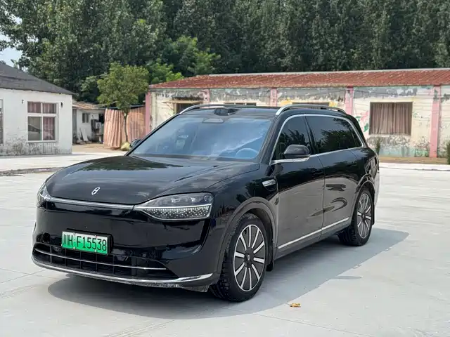 AITO Wenjie AITO M9 2024