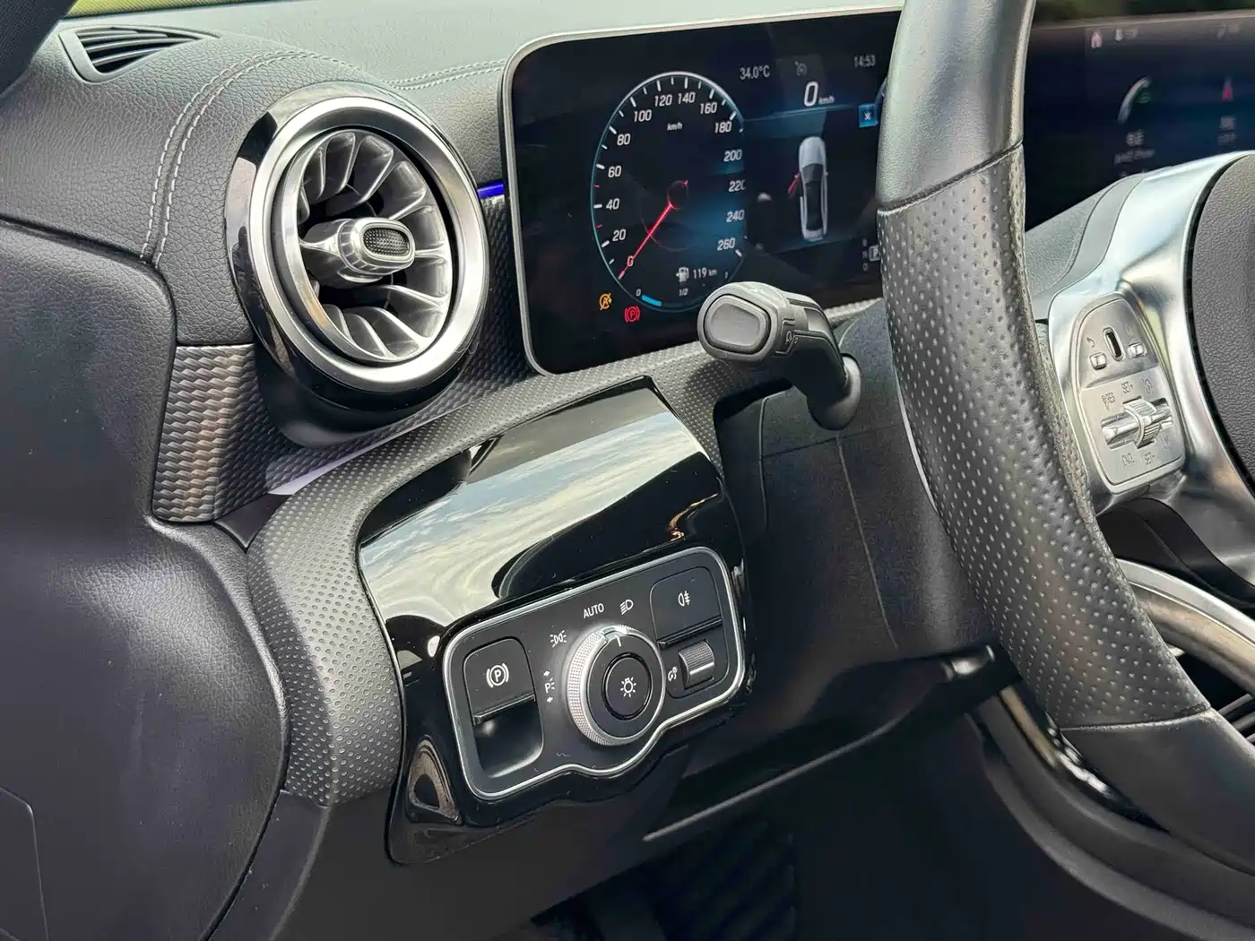 Mercedes-Benz A-Class 2020 A 200 L Sport Sedan фото 22