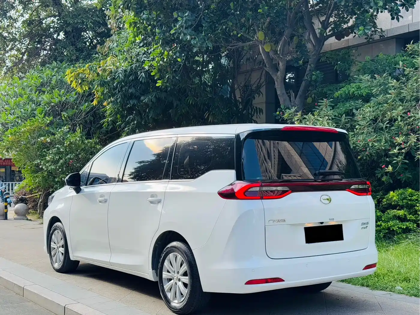 GAC Trumpchi Trumpchi M6 2021 PRO 270T Automatic Luxury Edition фото 6