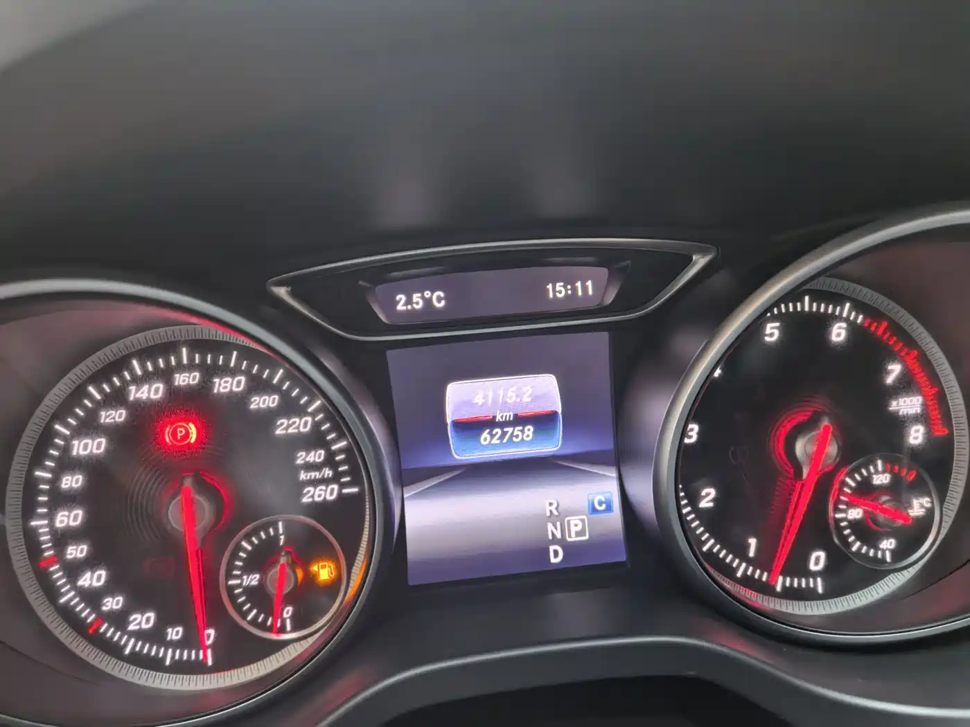 Mercedes-Benz GLA 2018 GLA 200 Dynamic фото 7