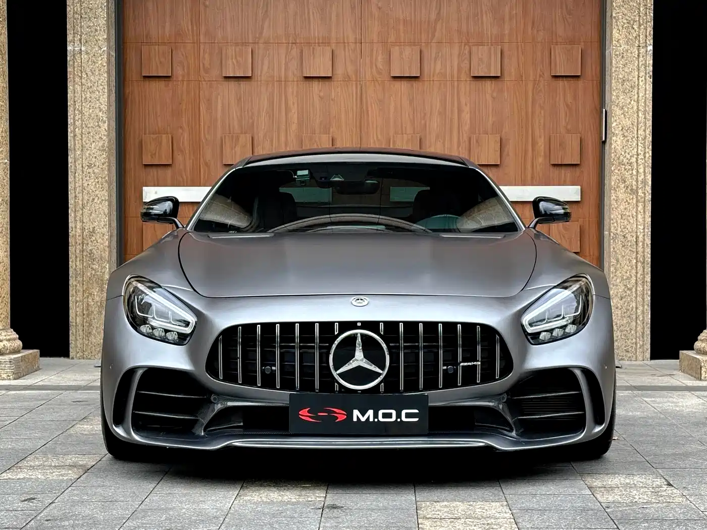 MERCEDES-BENZ AMG GT
