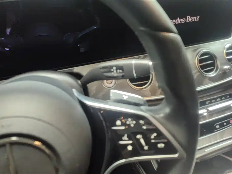 Mercedes-Benz E-Class 2021 E 300 L Luxury фото 16