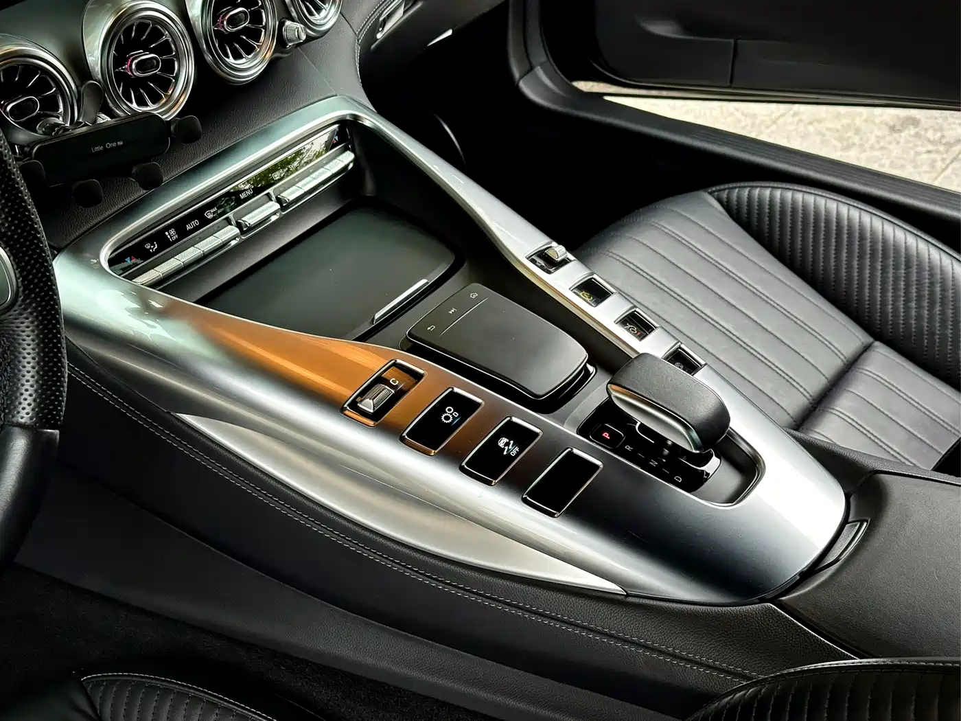 MERCEDES-BENZ AMG GT