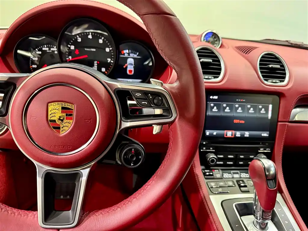 Porsche 718 2020 Cayman 2.0T фото 13