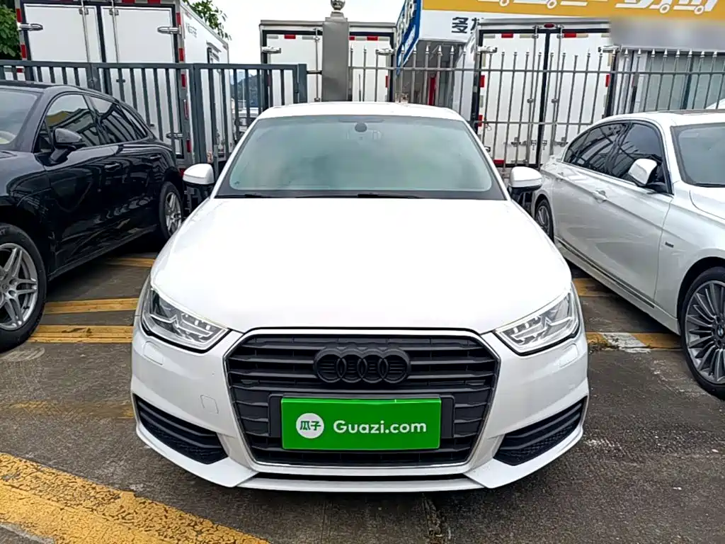 Фото 3 - Audi A1